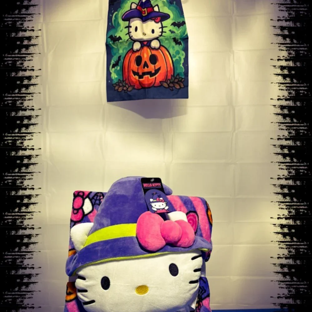Hello Kitty 45x55 inch Halloween Themed Plush Blanket & Pillow/Trick - Treat Bag